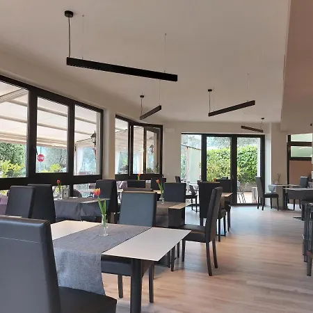 Hotel Villa Grazia-2